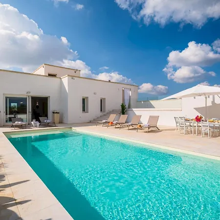 Villa Dimora Solaris 6, Emma *